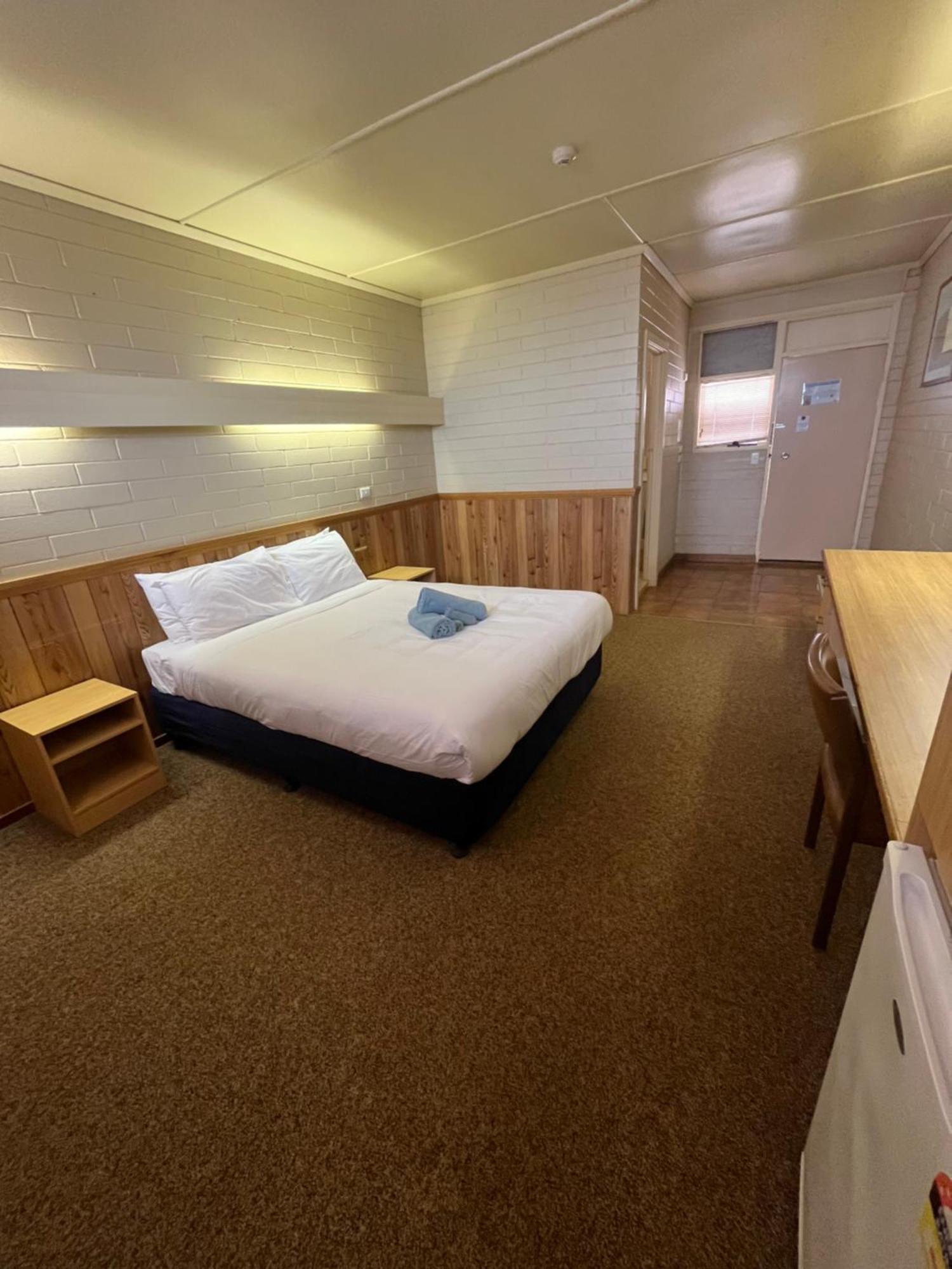 Opal Inn Hotel, Motel, Caravan Park Coober Pedy Eksteriør bilde